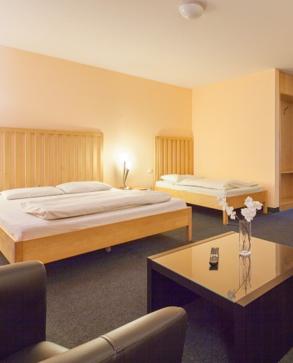 hotelbonprix-dreibettzimmer